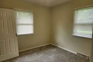 914 Oakleaf Ave, McHenry, IL 60051 - Photo 15