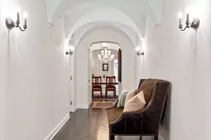 222 E Chestnut St, Chicago, IL 60611 - Photo 5