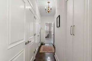 222 E Chestnut St, Chicago, IL 60611 - Photo 23
