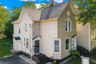 429 Center St, Waukegan, IL 60085 - Photo 1