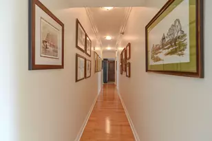 25 E Superior St, Chicago, IL 60611 - Photo 27