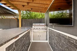 3738 W 83rd Pl, Chicago, IL 60652 - Photo 25
