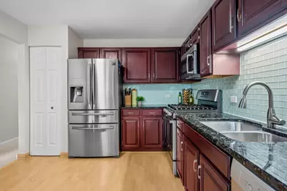 505 Green Bridge Lane #B, Prospect Heights, IL 60070 - Photo 5