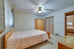 227 N Mill Rd, Wood Dale, IL 60191 - Photo 11