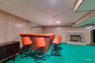 227 N Mill Rd, Wood Dale, IL 60191 - Photo 17