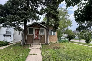 5500 W Warwick Ave, Chicago, IL 60641 - Photo 1