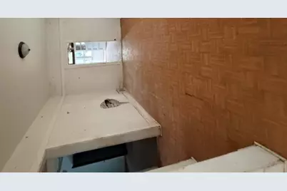 5500 W Warwick Avenue, Chicago, IL 60641 - Photo 3