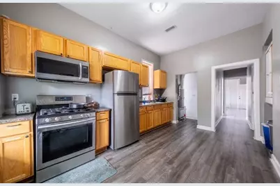 209 S Albany Avenue #2, Chicago, IL 60612 - Photo 3