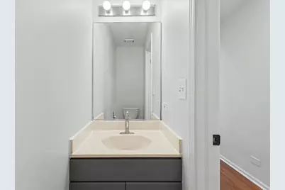 360 Golfview Court #360, Bloomingdale, IL 60108 - Photo 7