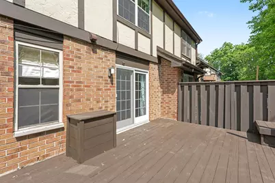 360 Golfview Court #360, Bloomingdale, IL 60108 - Photo 17