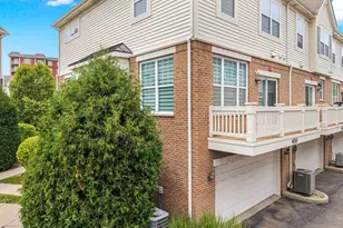 400 Concord Ct, Morton Grove, IL 60053 - Photo 37