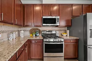 400 Concord Ct, Morton Grove, IL 60053 - Photo 23
