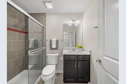 400 Concord Court, Morton Grove, IL 60053 - Photo 33