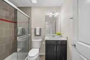 400 Concord Ct, Morton Grove, IL 60053 - Photo 33