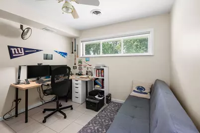 1015 S Leslie Lane, Villa Park, IL 60181 - Photo 17