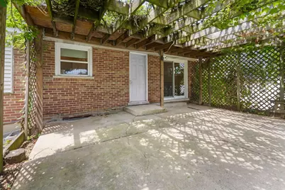 1015 S Leslie Lane, Villa Park, IL 60181 - Photo 21