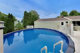 2940 Valley View Rd, Gurnee, IL 60031 - Photo 35