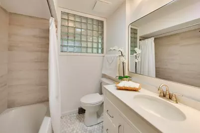 2940 Valley View Road, Gurnee, IL 60031 - Photo 23