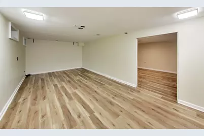 2940 Valley View Road, Gurnee, IL 60031 - Photo 57