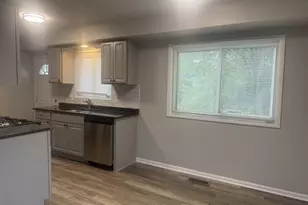 3212 Charlemagne Ave, Hazel Crest, IL 60429 - Photo 15