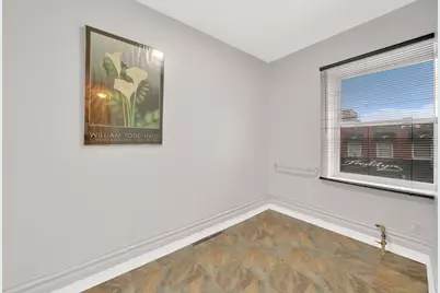 2001 W 35th Street, Chicago, IL 60609 - Photo 7