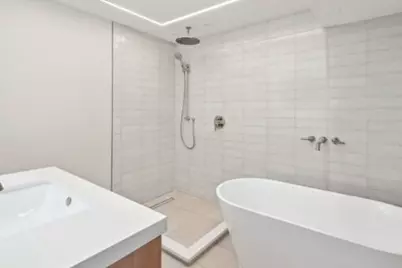 7930 S Kenwood Avenue, Chicago, IL 60619 - Photo 23