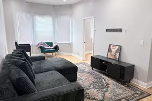 3008 E 81st St, Chicago, IL 60617 - Photo 5
