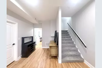 3008 E 81st Street #2, Chicago, IL 60617 - Photo 11