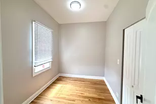 3008 E 81st St, Chicago, IL 60617 - Photo 7