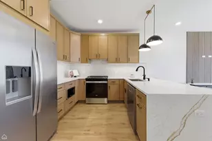 4130 S Calumet Ave, Chicago, IL 60653 - Photo 9