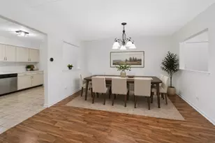 11045 S Theresa Circle, Palos Hills, IL 60465 - Photo 5