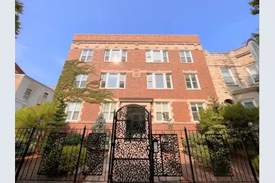 4240 S Calumet Avenue, Chicago, IL 60653 - Photo 1