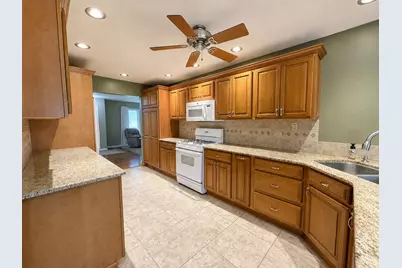 1235 Grandview Avenue, Lockport, IL 60441 - Photo 13