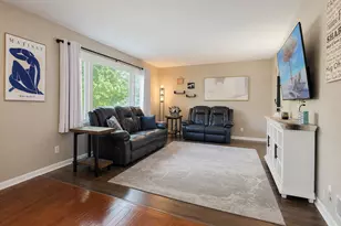 1235 Grandview Ave, Lockport, IL 60441 - Photo 5
