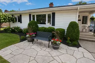 1235 Grandview Ave, Lockport, IL 60441 - Photo 3