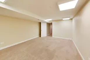639 N Newkirk Ln, Palatine, IL 60074 - Photo 37