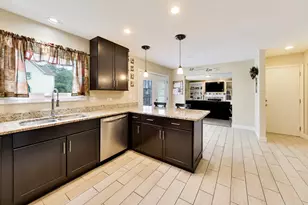 639 N Newkirk Ln, Palatine, IL 60074 - Photo 13