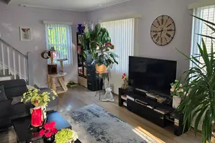 8751 S Sacramento Ave, Evergreen Park, IL 60805 - Photo 11