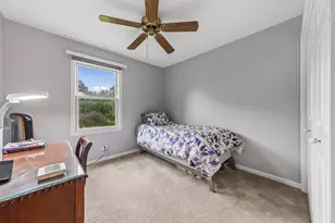 2860 Weld Rd, Elgin, IL 60124 - Photo 15