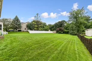 2860 Weld Rd, Elgin, IL 60124 - Photo 19