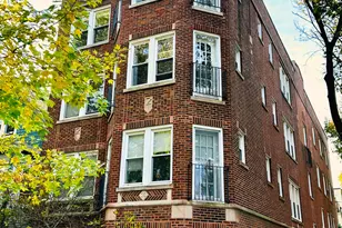 2305 W Winona St, Chicago, IL 60625 - Photo 1
