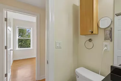 2305 W Winona Street #3W, Chicago, IL 60625 - Photo 17