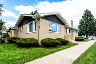3045 S 48th Ct, Cicero, IL 60804 - Photo 1