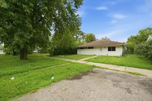 14647 Lincoln Ave, Dolton, IL 60419 - Photo 3