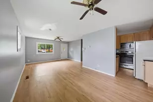 14647 Lincoln Ave, Dolton, IL 60419 - Photo 7