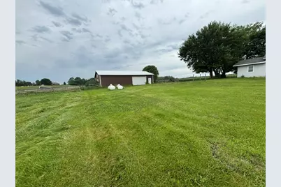 8295 Hurd Road, Erie, IL 61250 - Photo 9