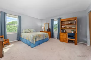 815 Claridge Ct, Schaumburg, IL 60193 - Photo 27