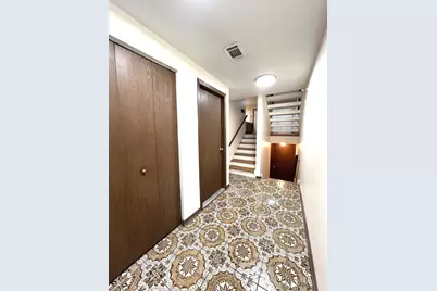 615 W 25th Place, Chicago, IL 60616 - Photo 3