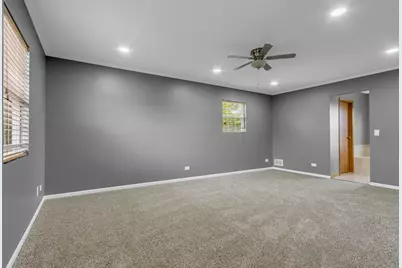 2S601 River Oaks Drive, Warrenville, IL 60555 - Photo 33