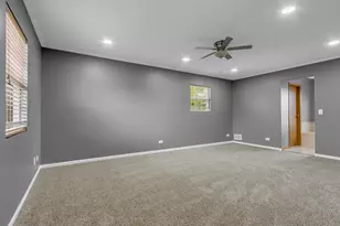 2S601 River Oaks Dr, Warrenville, IL 60555 - Photo 33